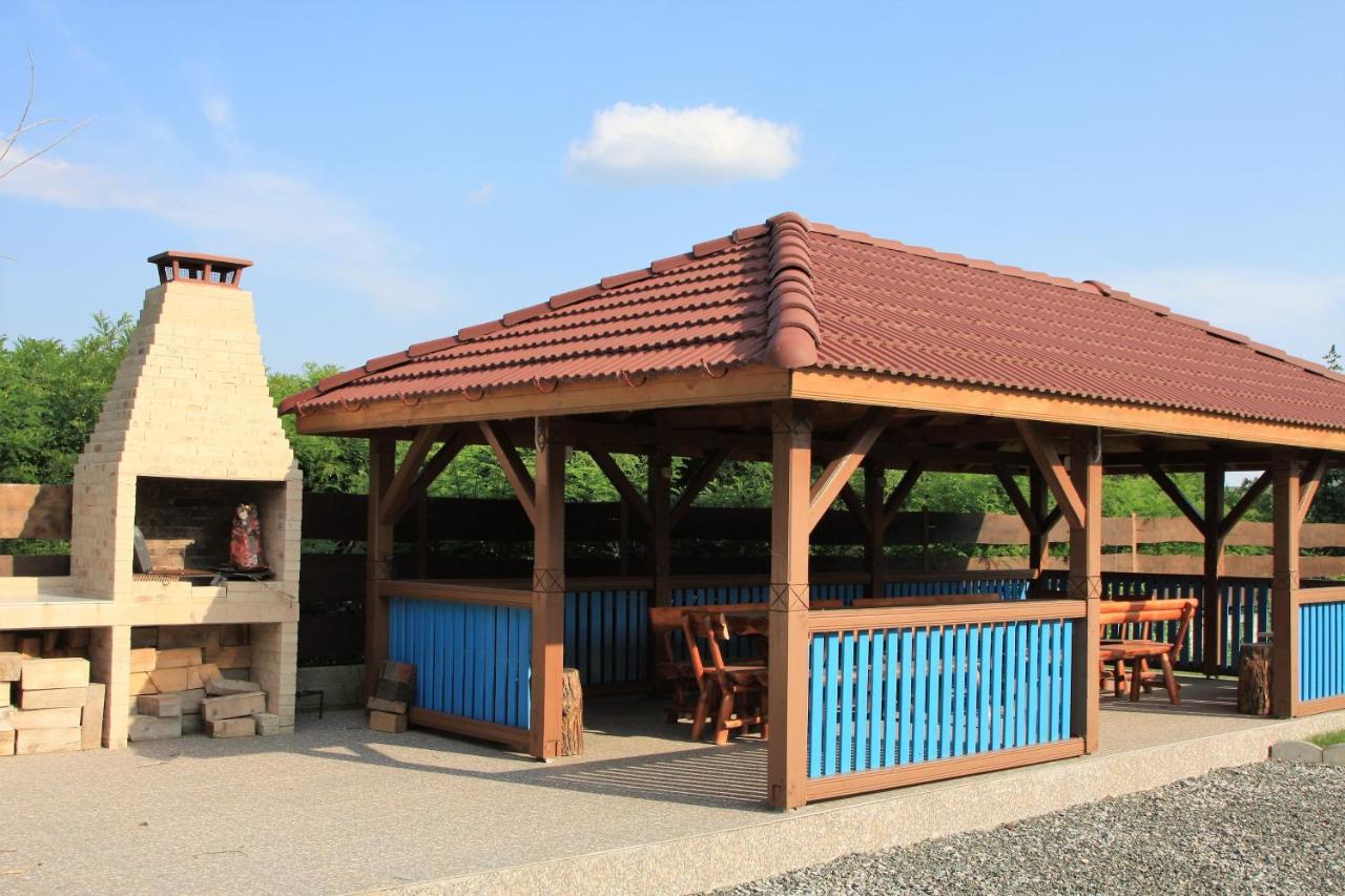 Camere De Inchiriat Băltenii de Sus מראה חיצוני תמונה