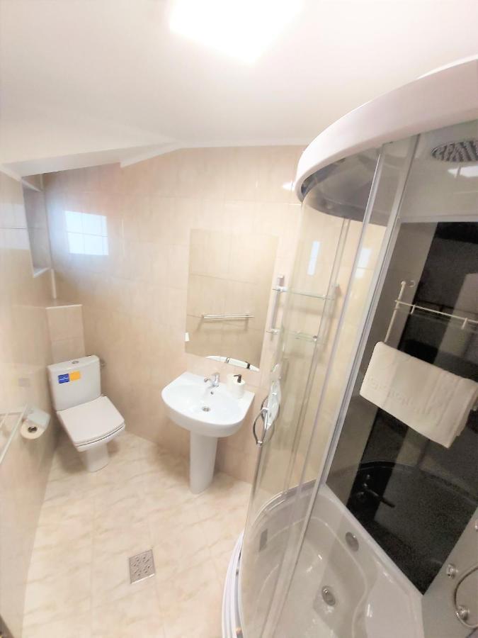 Camere De Inchiriat Băltenii de Sus מראה חיצוני תמונה